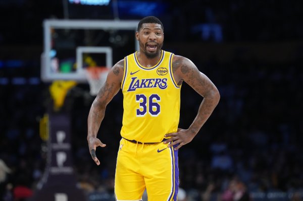 十大证券公司 雷迪克：斯马特今天将受到出场时间限制 会利用下周提升其状态